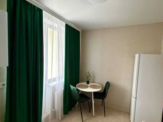 Продам однокімнатну квартиру з меблями та технікою Авангард