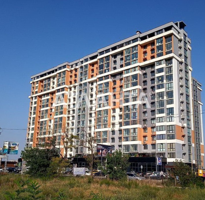 3 комн. квартира ЖК Маршал Сити - фото 1