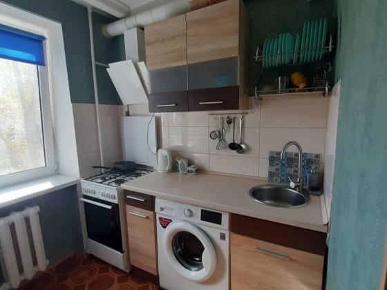 1 кімнатна. Ремонт. Спальний район. Цегляний будинок Крижанівка