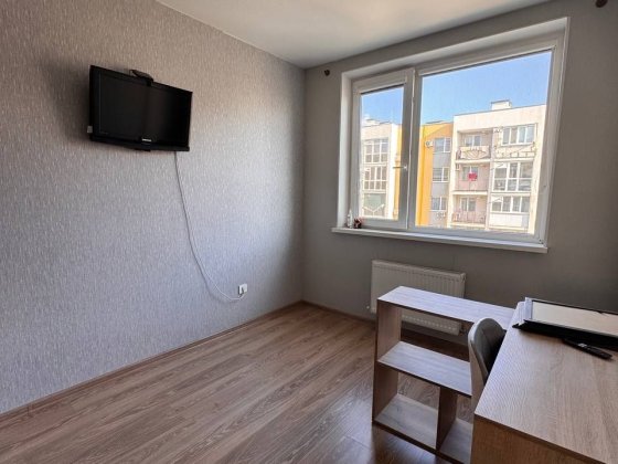 Продам однокомнатную квартиру, жк 7 небо Авангард