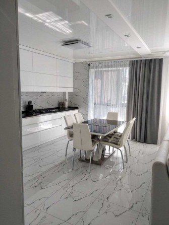 Продам Современную Красивую квартиру возле МОРЯ ЖК"Набережный Квартал" - фото 1