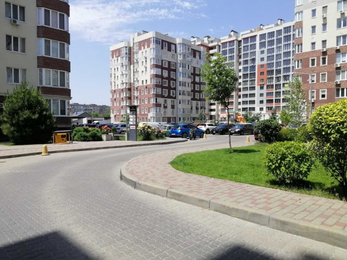 3 комнатная квартира 80 м2 Е.Оселя ЖК Золотая Эра Крыжановка - фото 1