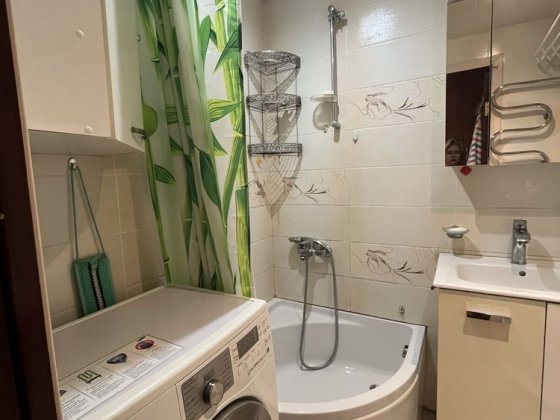 Продам  свою 3-ком квартиру ул Семена Палия Крыжановка от собственника Крыжановка