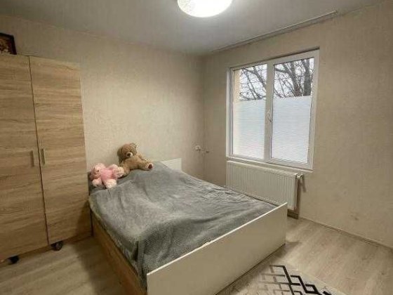 В продажу 2-кімнатна  квартира з свіжим ремонтом  -  Авангард Авангард