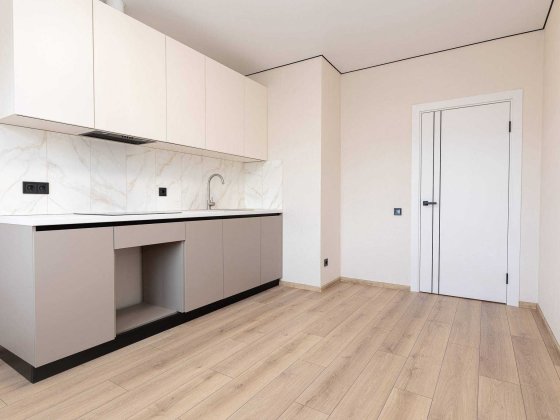 Квартира с РЕМОНТОМ  в КАДОР на ул. Сахарова/ Есть РАССРОЧКА! Крижанівка