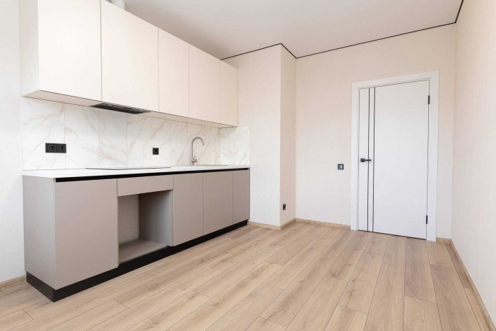 Квартира с РЕМОНТОМ  в КАДОР на ул. Сахарова/ Есть РАССРОЧКА! - фото 1