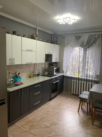 Продам 3км.кВ  Черемушкі - фото 1