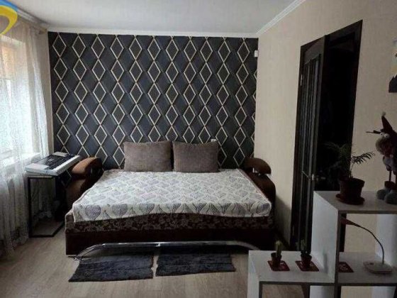 В продажу укомплектована 1-кімнатна  квартира  -  Черемушки Авангард