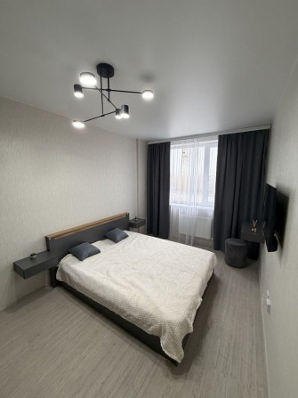 Продам новую классную квартиру ЖК 7 Небо! Вся мебель и техника есть! - фото 1