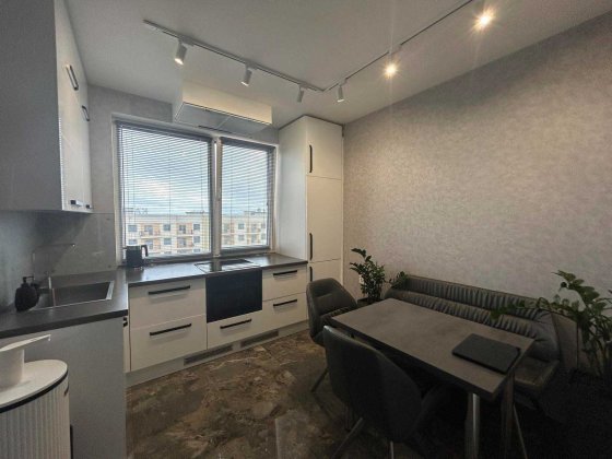 Две спальни, кухня с ремонтом и мебелью! Жемчужина на Таирова! Лиманка