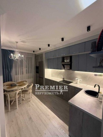 3 комнатная квартира 82 м2 Ремонт Техника ЖК 40 Жемчужина Таирова - фото 1