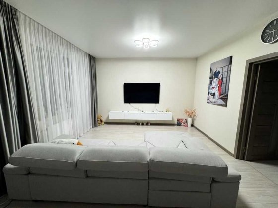 Большая 2-комн с новым ремонтом, Таировские сады, Метро/Эпицентр Лиманка