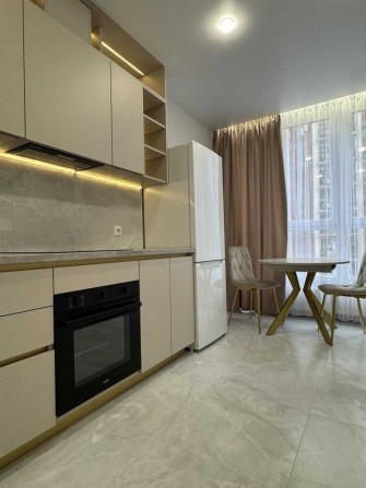 Продам 1-комнатную квартиру с ремонтом в Акварель-8 Таирова (123-456) - фото 1