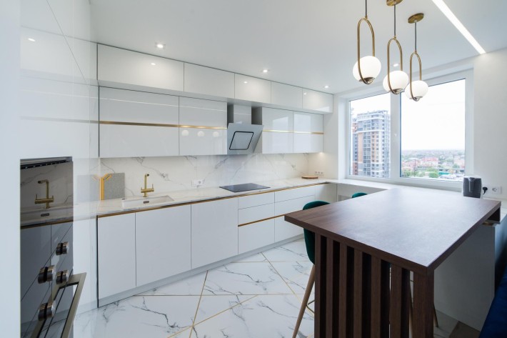 Продається простора дизайнерська квартира в ЖК «49 Перлина» (Таїрова) - фото 1