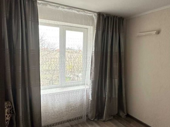 Продається 2 х кімнатна квартира в селі Красносілка Красноселка