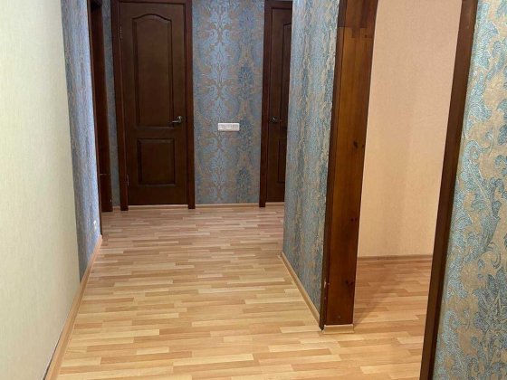 Продам 3к квартиру в мікрорайоні Мрія Карлівка