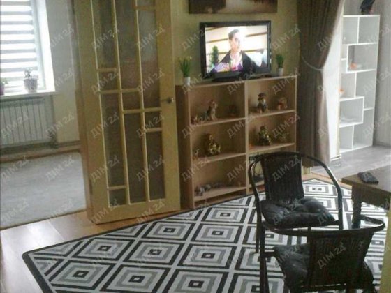 Шикарна квартира 100 м2 в місті Карлівка Карловка