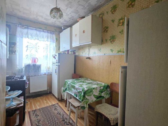 Продам 3-кімнатну квартиру с. Розсошенці Розсошенці