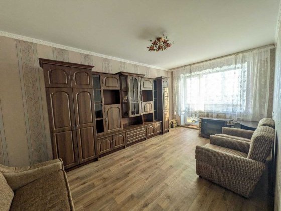 Продаж 1 кім. квартири в смт. Квасилів, в подарунок зем. ділянка Квасилов