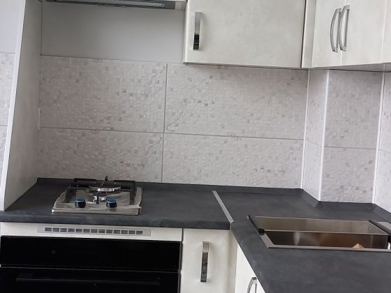 Продам однокомнатную квартиру Златопиль