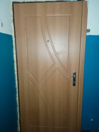 Трикімнатна квартира в Підгородні перший поверх - фото 1