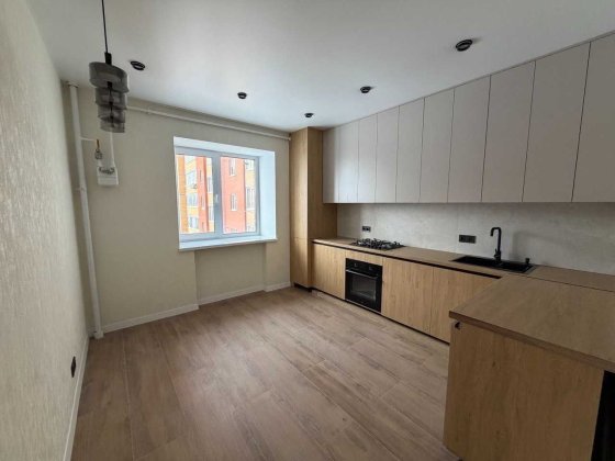 Терміновий продаж шикарної квартири в центрі Озерної ,ЖК Новий Квартал Лесные Гриновцы