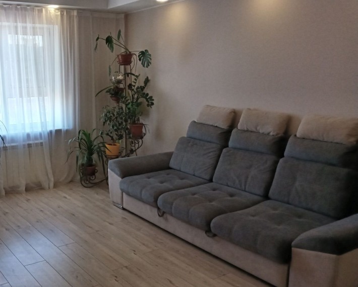 Продам 4х кімнатну квартиру - фото 1