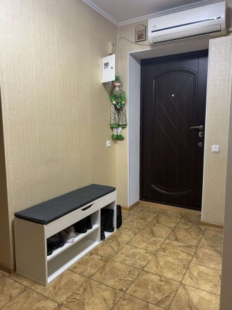 Квартира. Трикімнатна квартира. 3 кмн. - фото 1