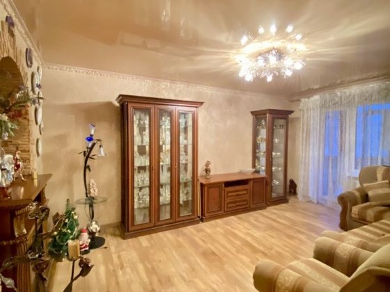 Продам 3х кімнатну квартиру "чешка"  35й мікрорайон