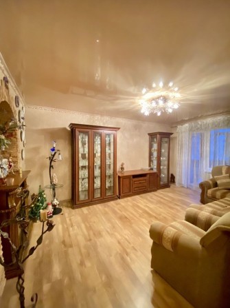Продам 3х кімнатну квартиру "чешка"  35й мікрорайон - фото 1
