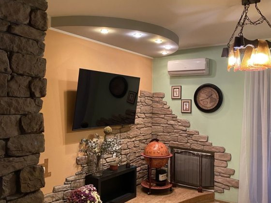 Продам трикімнатну квартиру, сталінка Покров