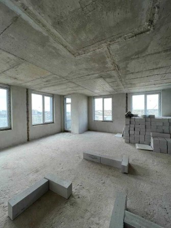 Продається 2 к.квартира в ЖК Гранд Холл (Целевича). Готова до ремонту. - фото 1