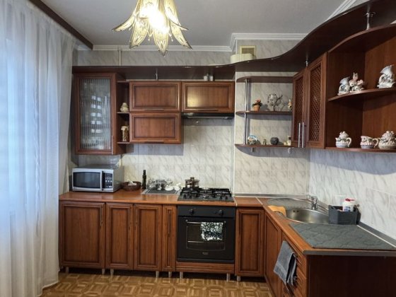 Продам 2к.квартиру Белая Церковь