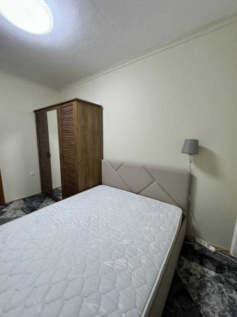 Продається світла 2-кімнатна квартира з ремонтом по вул П.Орлика - фото 1