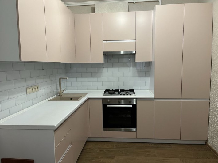 Продам 1 к квартиру в центрі Борисполя вул Киіївський шлях  102 - фото 1