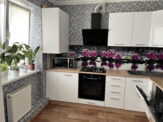 Продам 3-ох кімнатну з Автономним опаленням недалеко від Центра міста Біла Церква