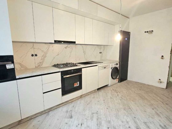 Продаж 2 кім квартири ,з незавершеним ремонтом, вул. Гарбарська Івано-Франківськ