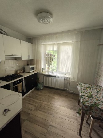 Продам двохкімнатну квартиру - фото 1