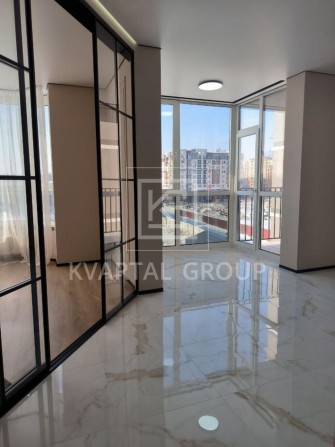 Продаж / Квартира / бул. Леоніда Бірюкова, Буча - фото 1