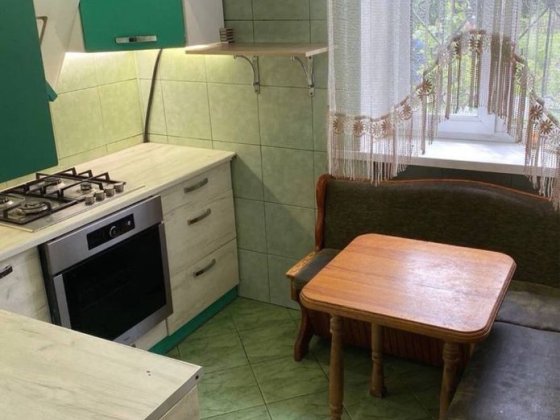 Терміновий продаж 2-х кімн.кв. вул.Каденюка Леоніда Бровари