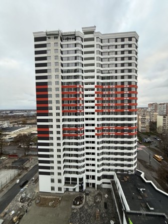 6й поверх Продам квартиру,вул. С. Петлюри 28 3й буд. - фото 1