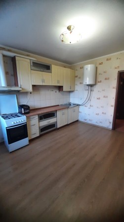 квартира з ремонтом 72м2+ мансандра в подарунок  Вишневе вул.Вітянська - фото 1