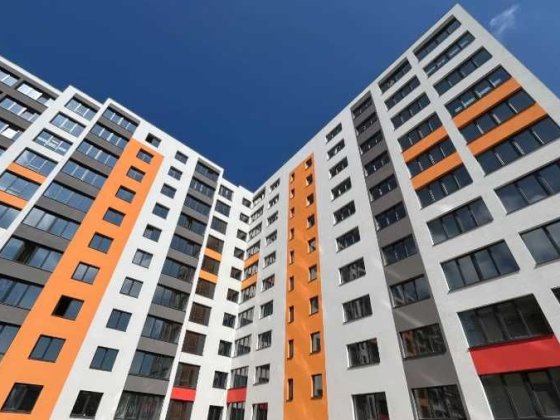 Продається простора 2 кім. 78,6 м2. Кухня-вітальня 24 м2. Ивано-Франковск