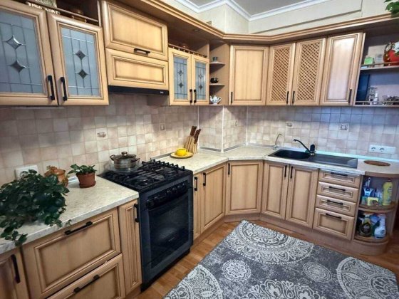 Продаж 5-ої квартири, ДНС Белая Церковь