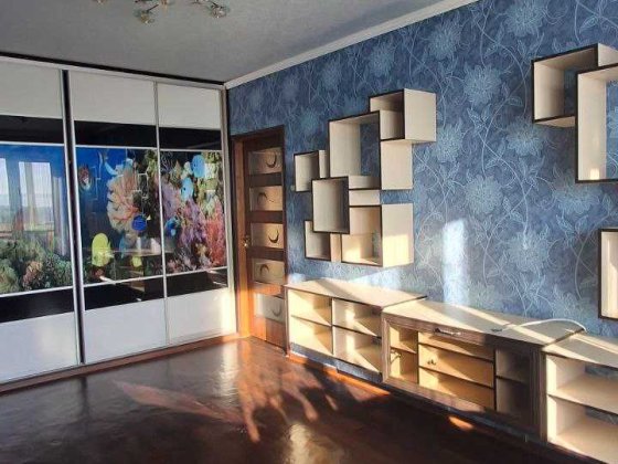 Продам 2-х кімнатну квартиру за адресою вул. Чорних Запорожців Біла Церква