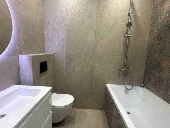 Продаж 1-кімнатної квартири з ремонтом в зданому будинку. Ивано-Франковск