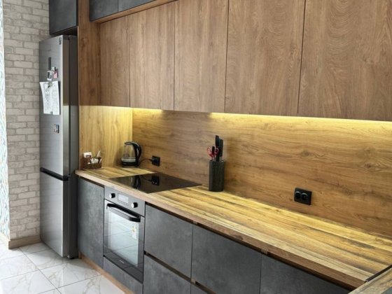 Однокімнатна з ремонтом в центрі Бучі! Газ! Програми - так! 2% податки Буча