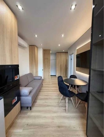 1к квартира з ремонтом в ЦЕНТРАЛЬНІЙ частині міста - фото 1