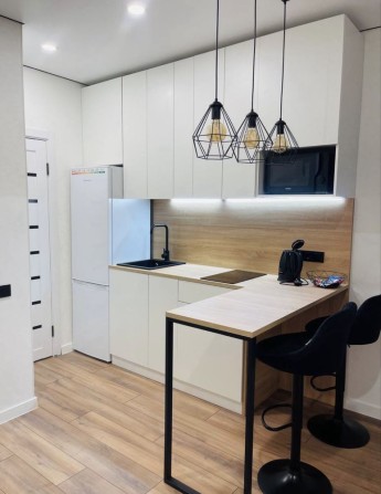 Продаж 1-кв Центр міста вул. К. Шлях. 95 Евроремонт - фото 1