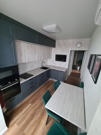 Продам 2х.кім.квартиру на Скай Сіті! - фото 1